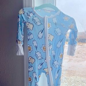 Little sleepies BLUE BREAKFAST BUDDIES 0-3 months GUC